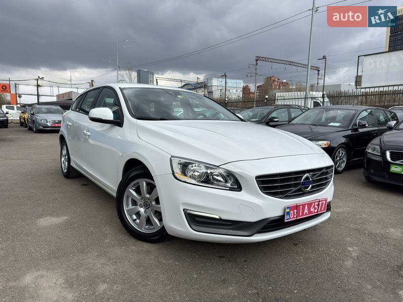 Универсал Volvo V60 2013 в Киеве фото 20 Универсал Volvo V60 2013 в Киеве