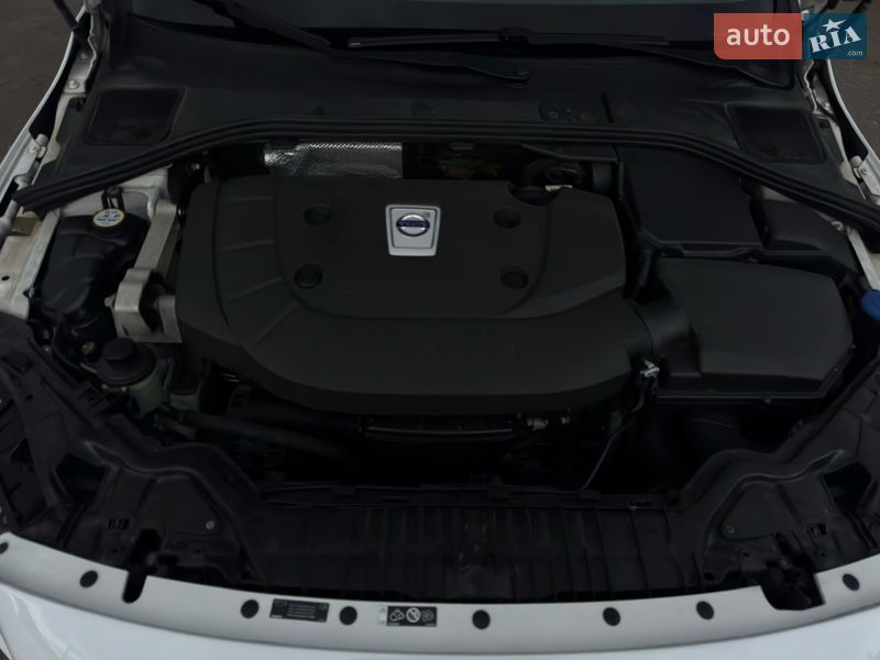 Универсал Volvo V60 2013 в Киеве фото 57 Универсал Volvo V60 2013 в Киеве