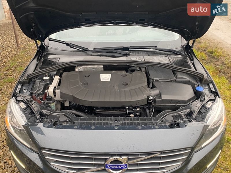 Универсал Volvo V60 2014 в Косове