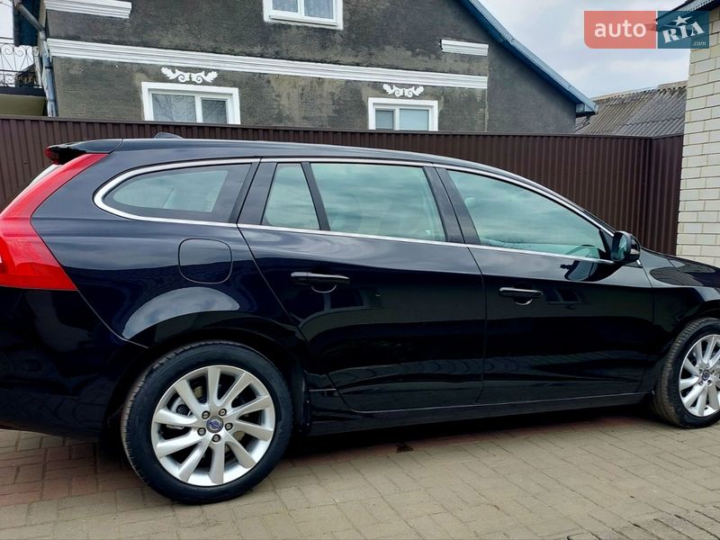 Универсал Volvo V60 2014 в Бродах