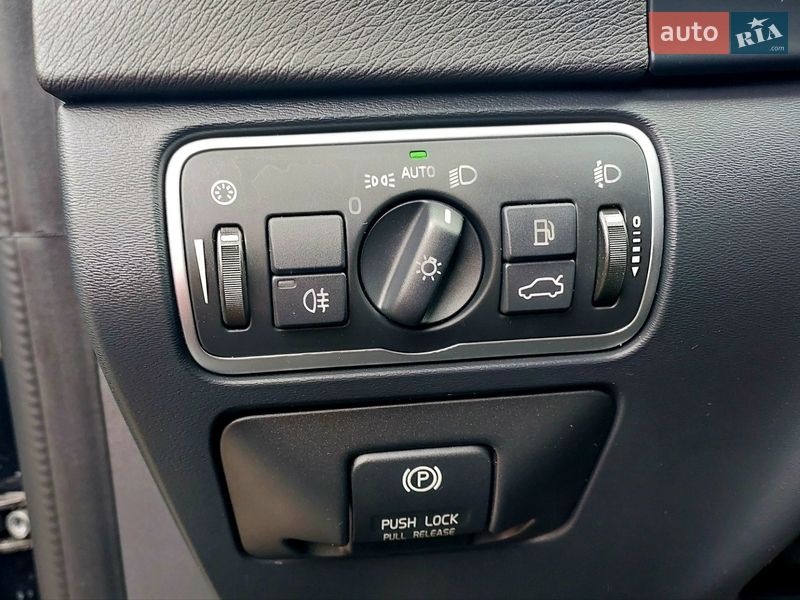 Универсал Volvo V60 2014 в Бродах