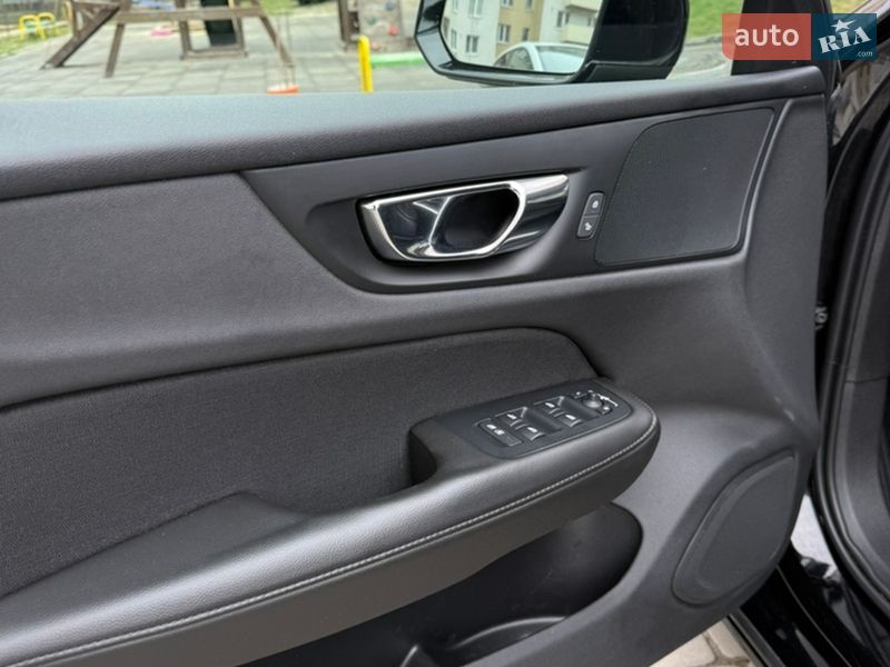 Универсал Volvo V60 2020 в Тернополе фото 45 Универсал Volvo V60 2020 в Тернополе