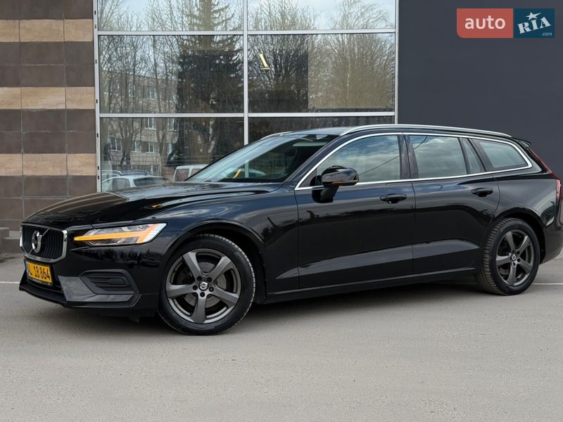Універсал Volvo V60 2019 в Тернополі