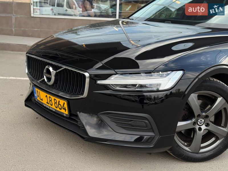 Універсал Volvo V60 2019 в Тернополі