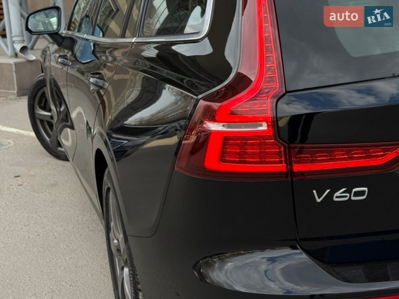 Універсал Volvo V60 2019 в Тернополі