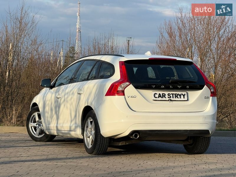 Универсал Volvo V60 2014 в Стрые фото 20 Универсал Volvo V60 2014 в Стрые