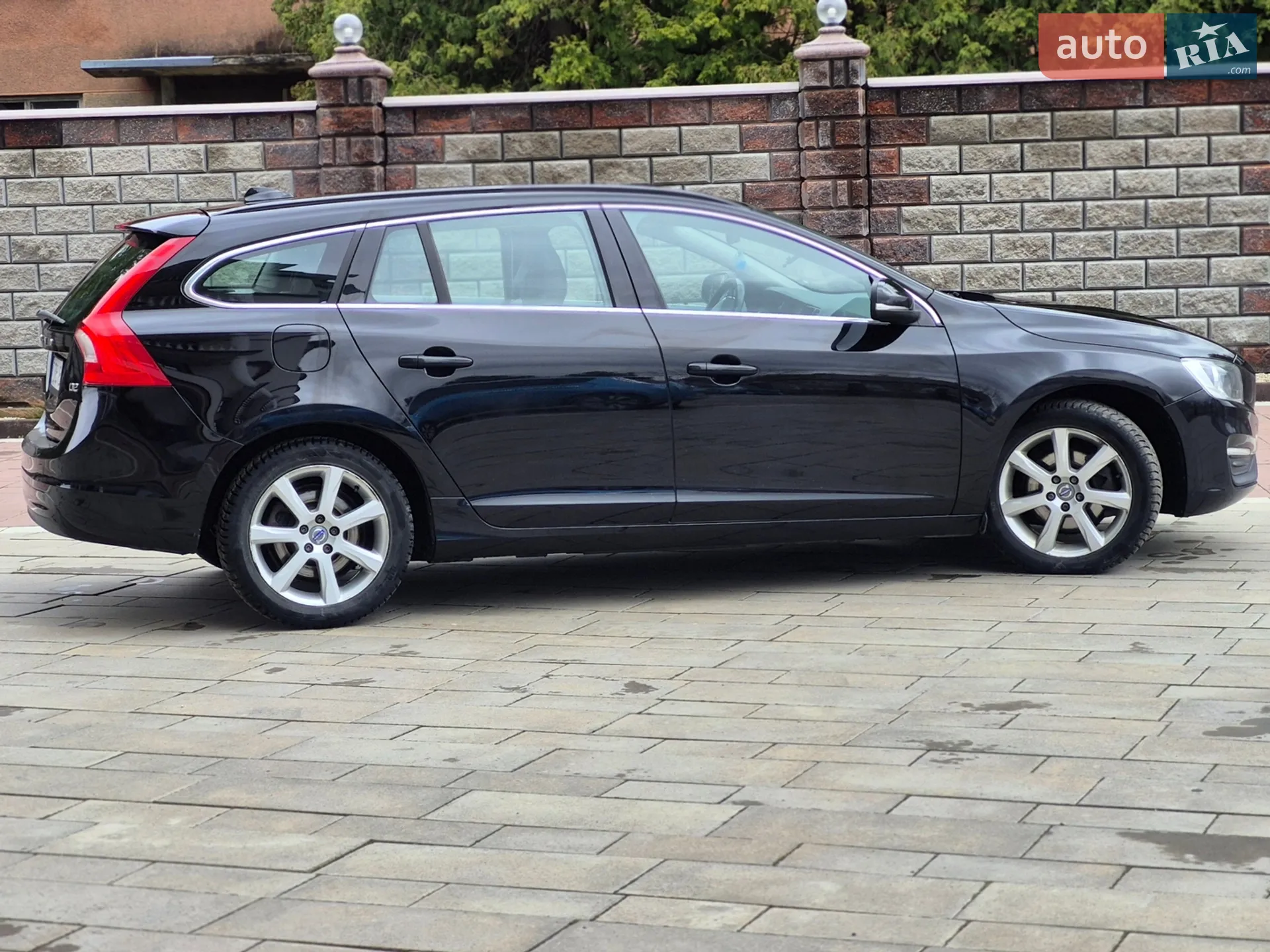 2015 Volvo V60 - мініатюра 10