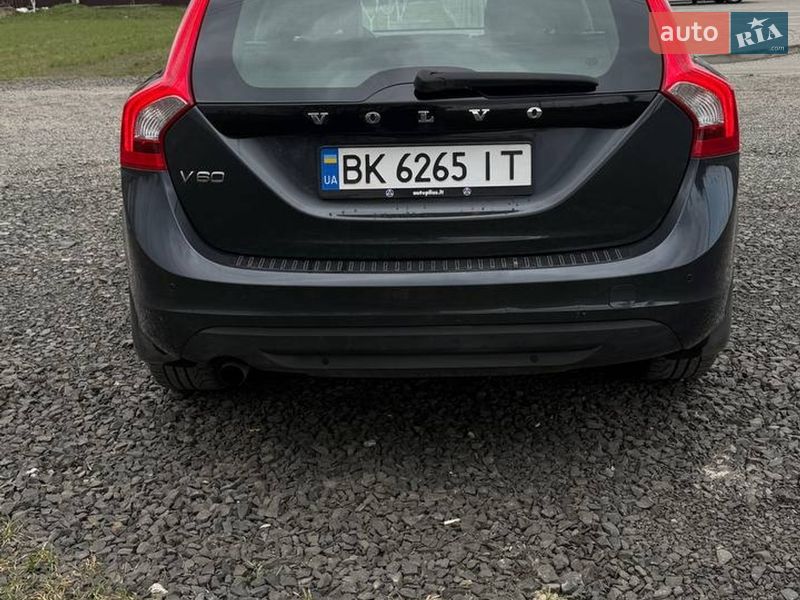 Універсал Volvo V60 2012 в Вараші