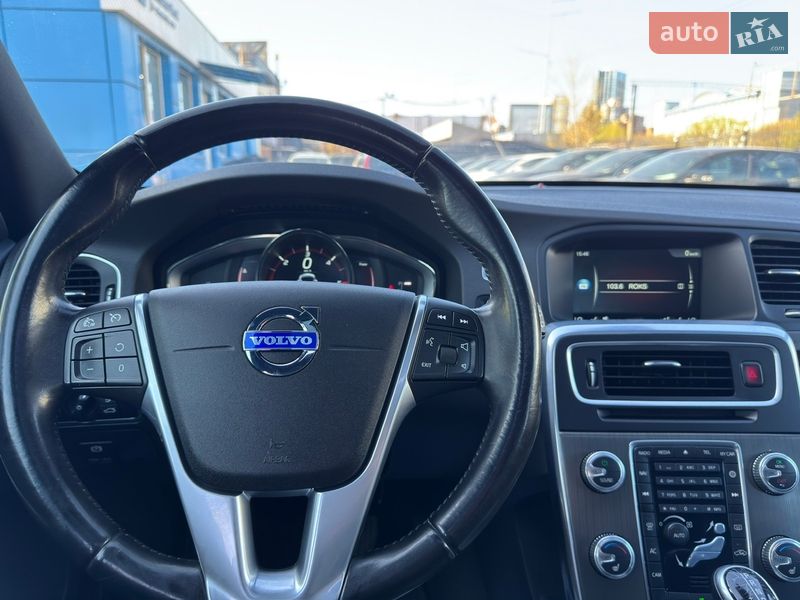 Універсал Volvo V60 2014 в Києві