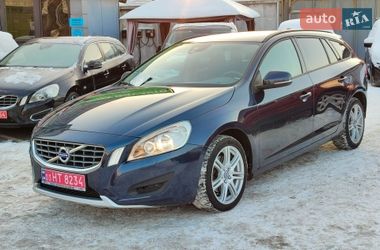 Универсал Volvo V60 2012 в Киеве