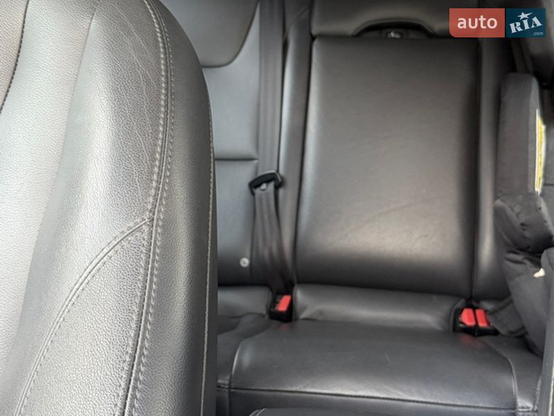 Універсал Volvo V60 2014 в Щасливе