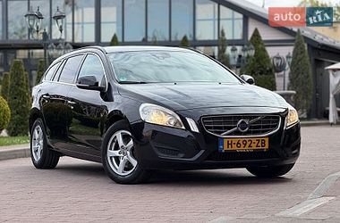 Универсал Volvo V60 2011 в Стрые