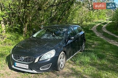 Универсал Volvo V60 2011 в Киеве