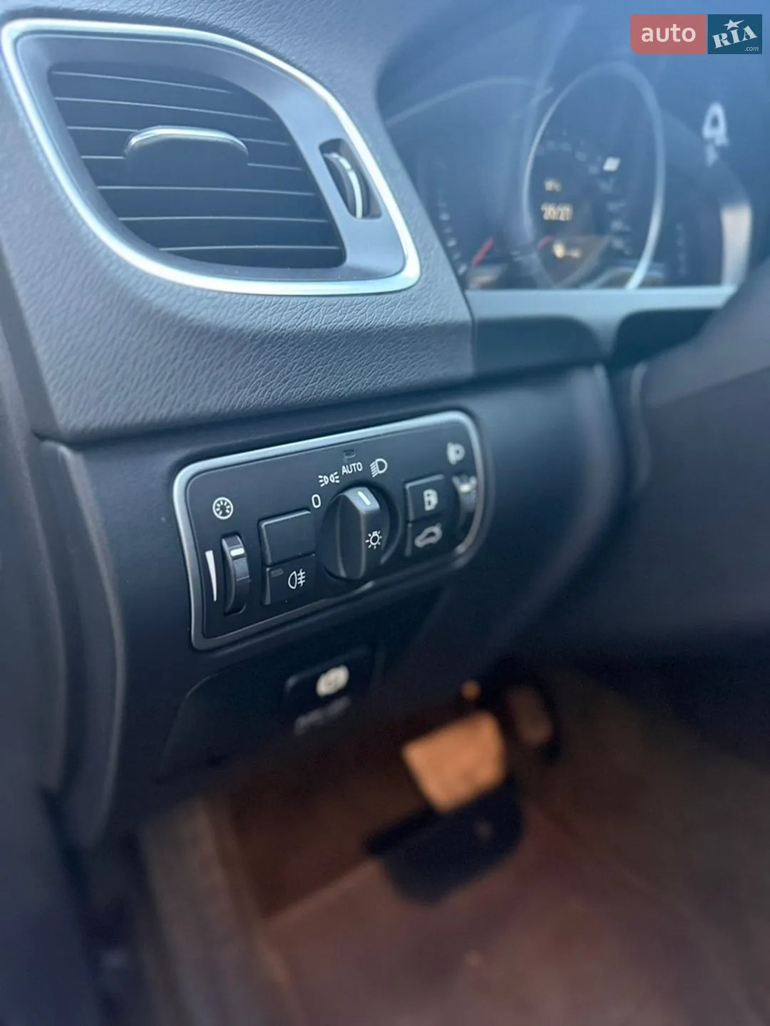 2013 Volvo V60 - мініатюра 17