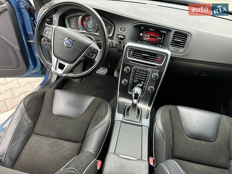 Универсал Volvo V60 2013 в Луцке