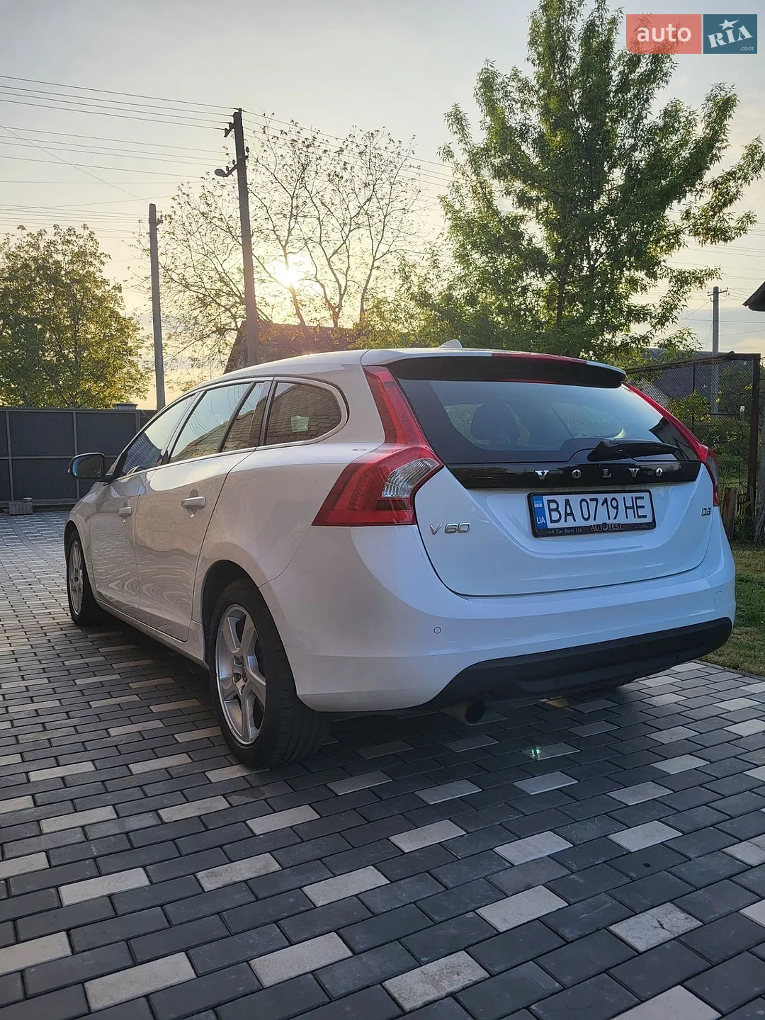 2011 Volvo V60 - мініатюра 7