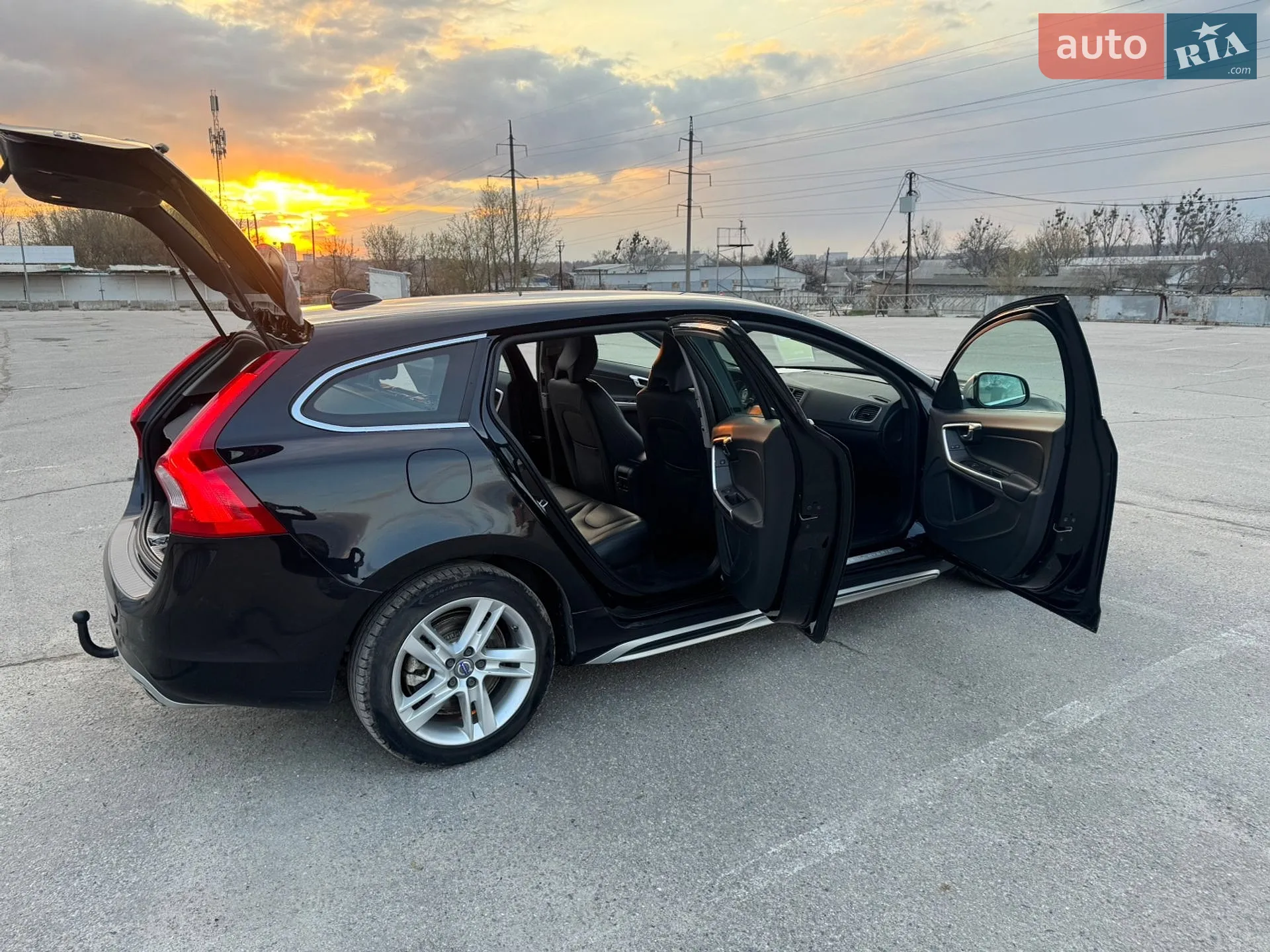 2015 Volvo V60 - мініатюра 11