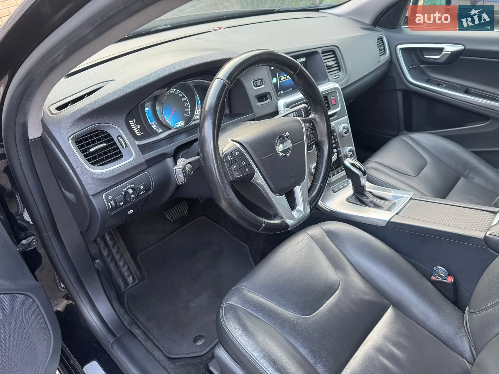 2015 Volvo V60 - мініатюра 23