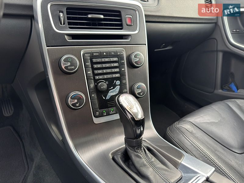 Универсал Volvo V60 2013 в Радивилове фото 24 Универсал Volvo V60 2013 в Радивилове