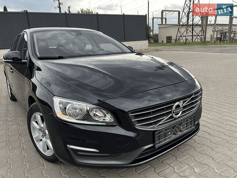 Универсал Volvo V60 2015 в Луцке