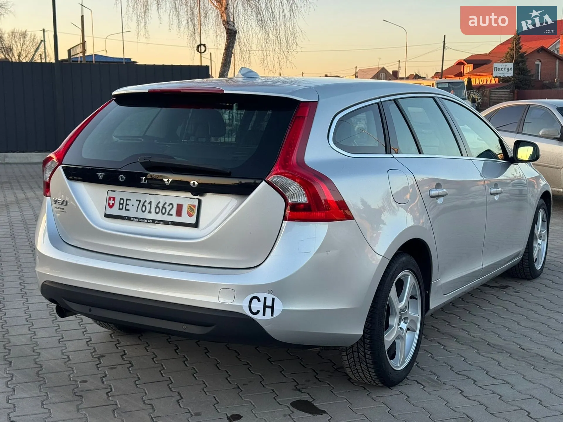 2011 Volvo V60 - мініатюра 18