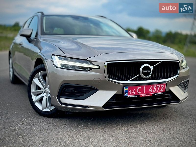 Универсал Volvo V60 2021 в Трускавце