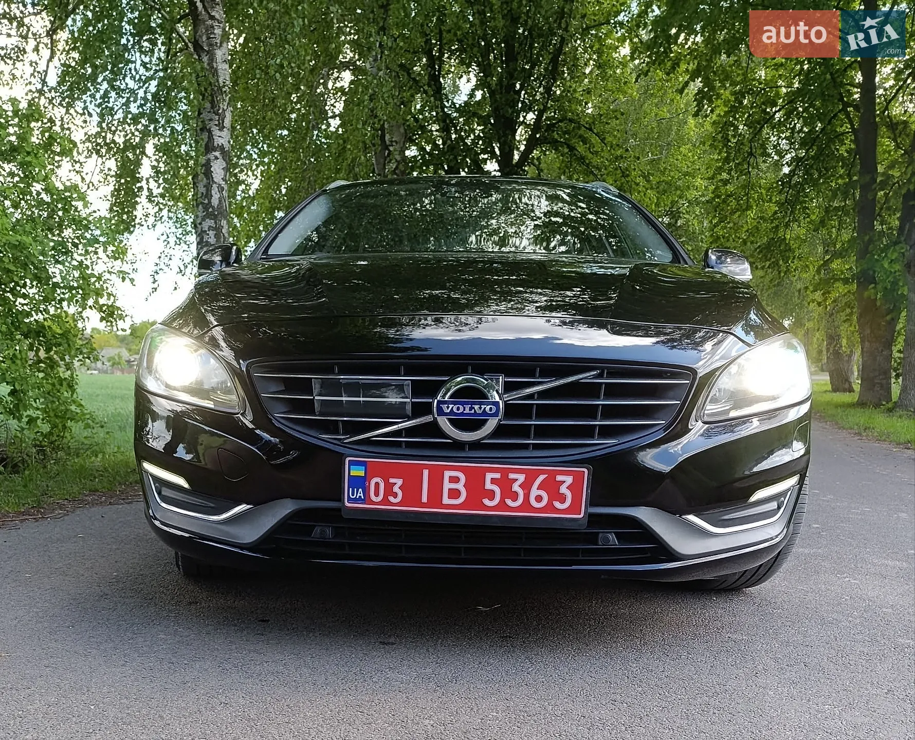 2015 Volvo V60 - мініатюра 6