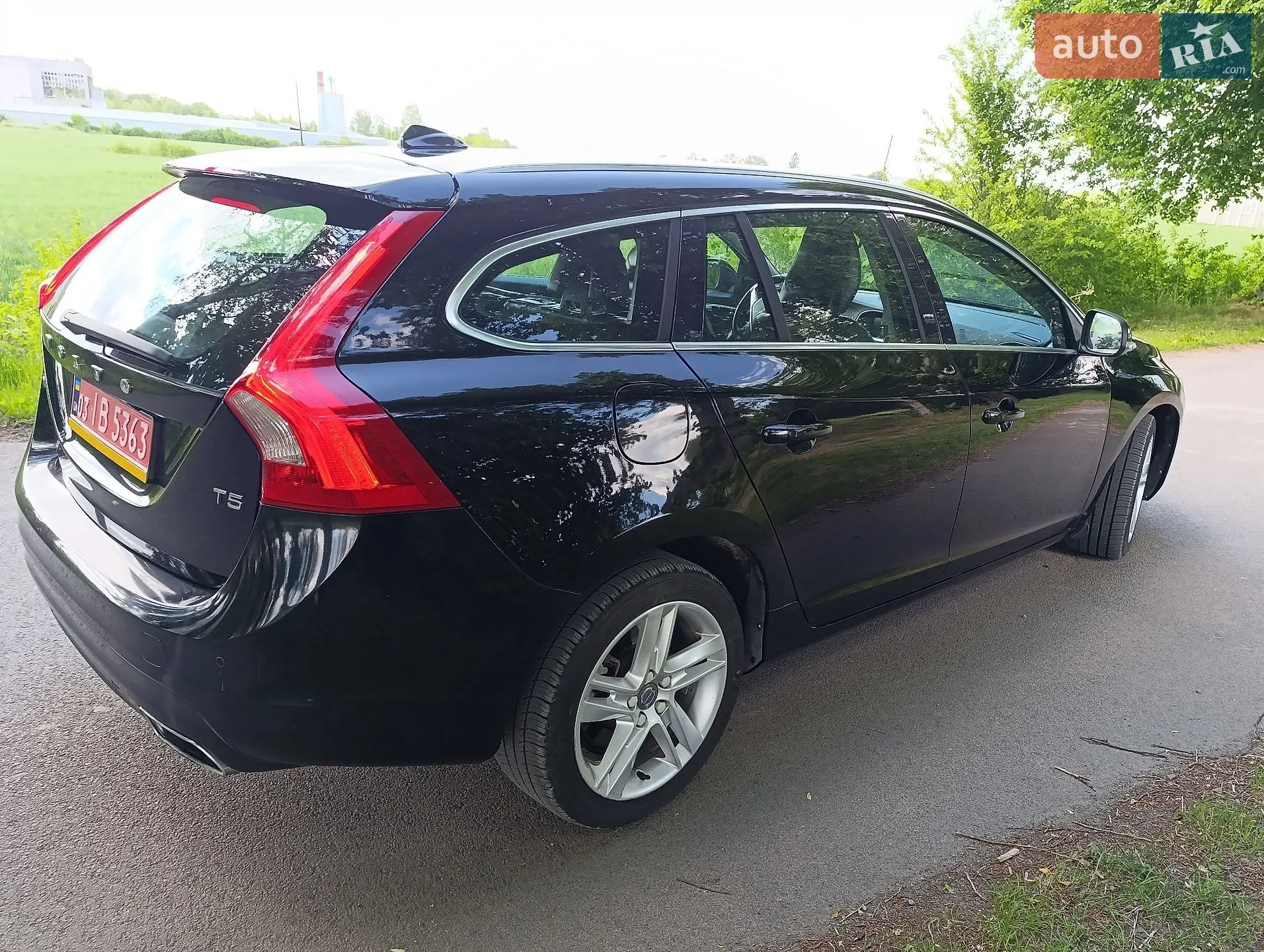 2015 Volvo V60 - мініатюра 4