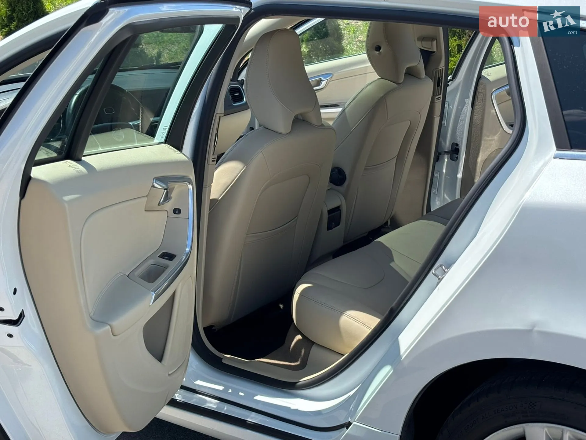 2013 Volvo V60 - мініатюра 15