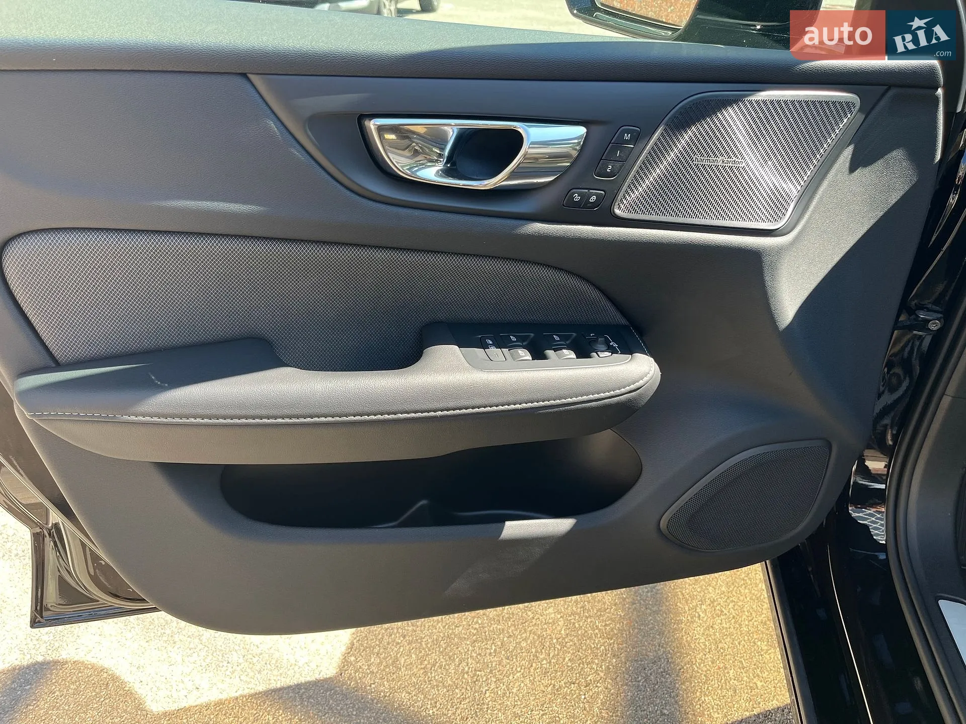 2019 Volvo V60 - мініатюра 15