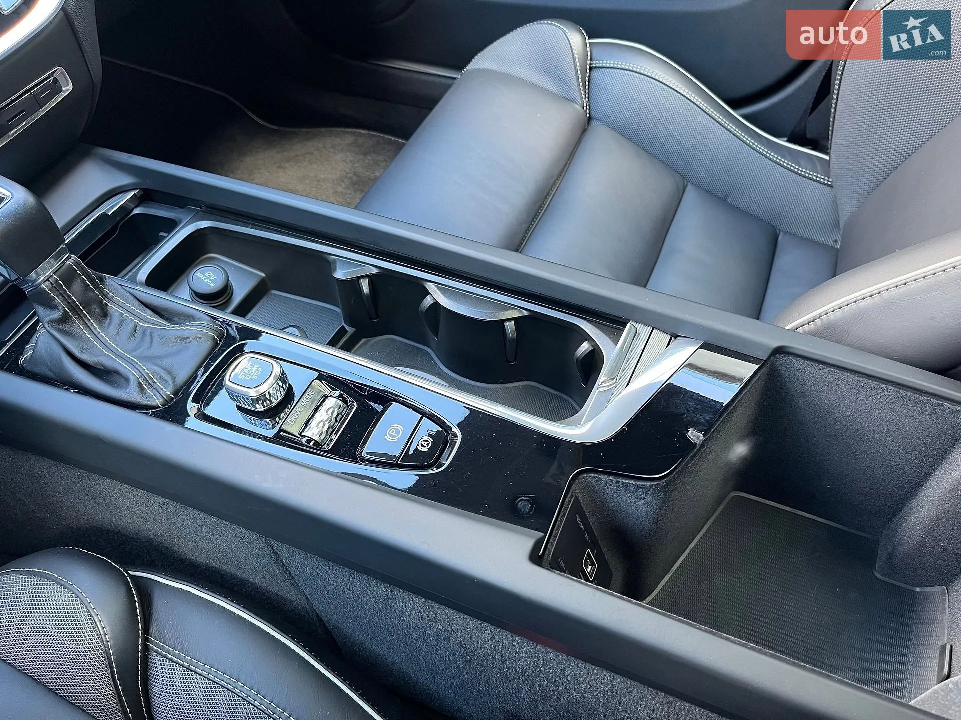 2019 Volvo V60 - мініатюра 54