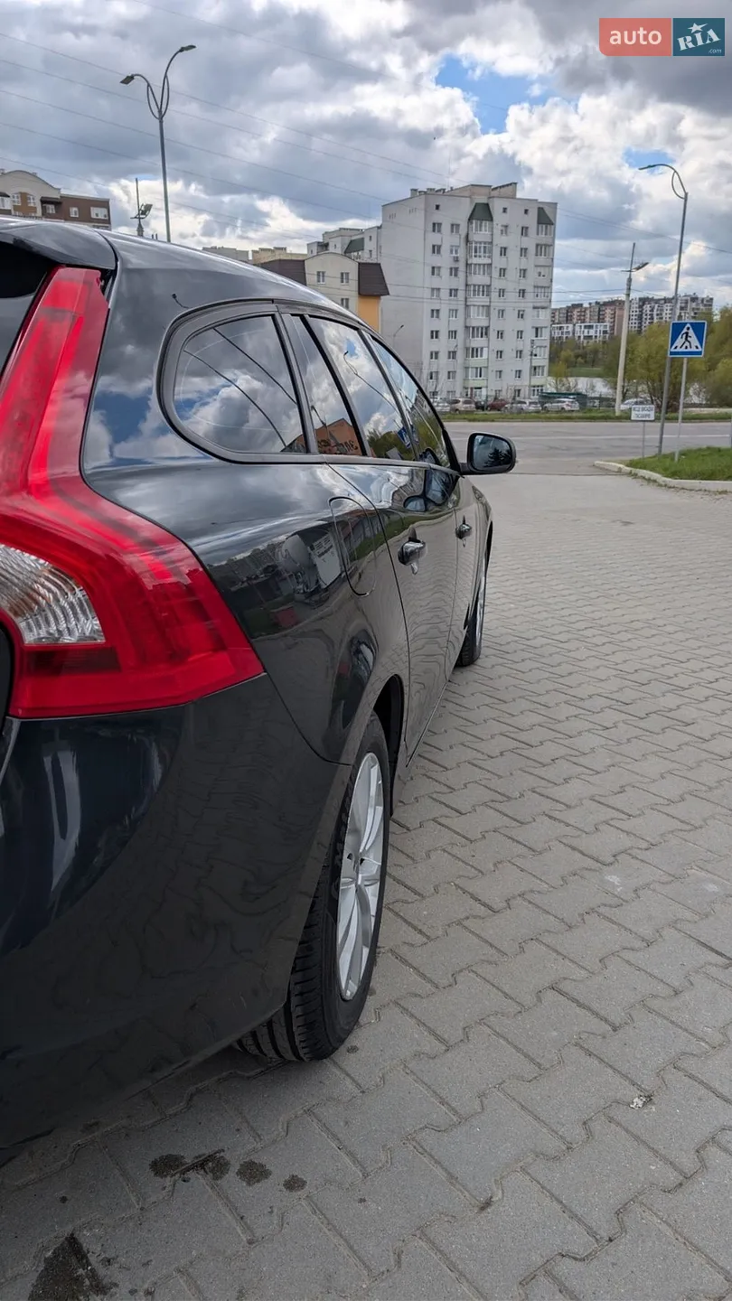 2017 Volvo V60 - мініатюра 7