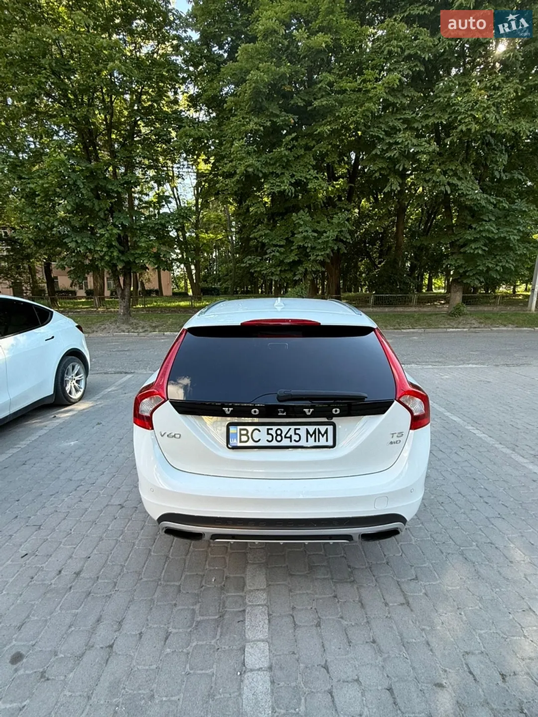 2015 Volvo V60 - мініатюра 10