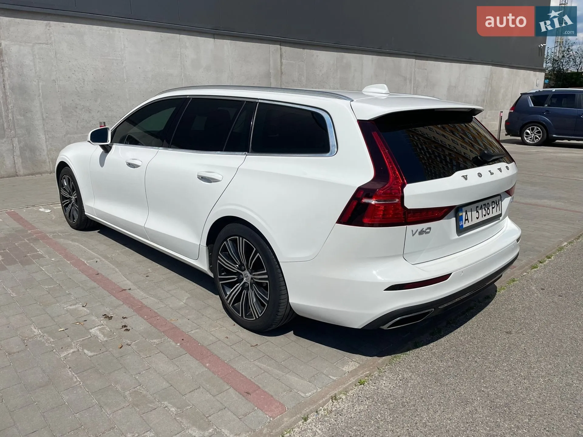 2018 Volvo V60 - мініатюра 4