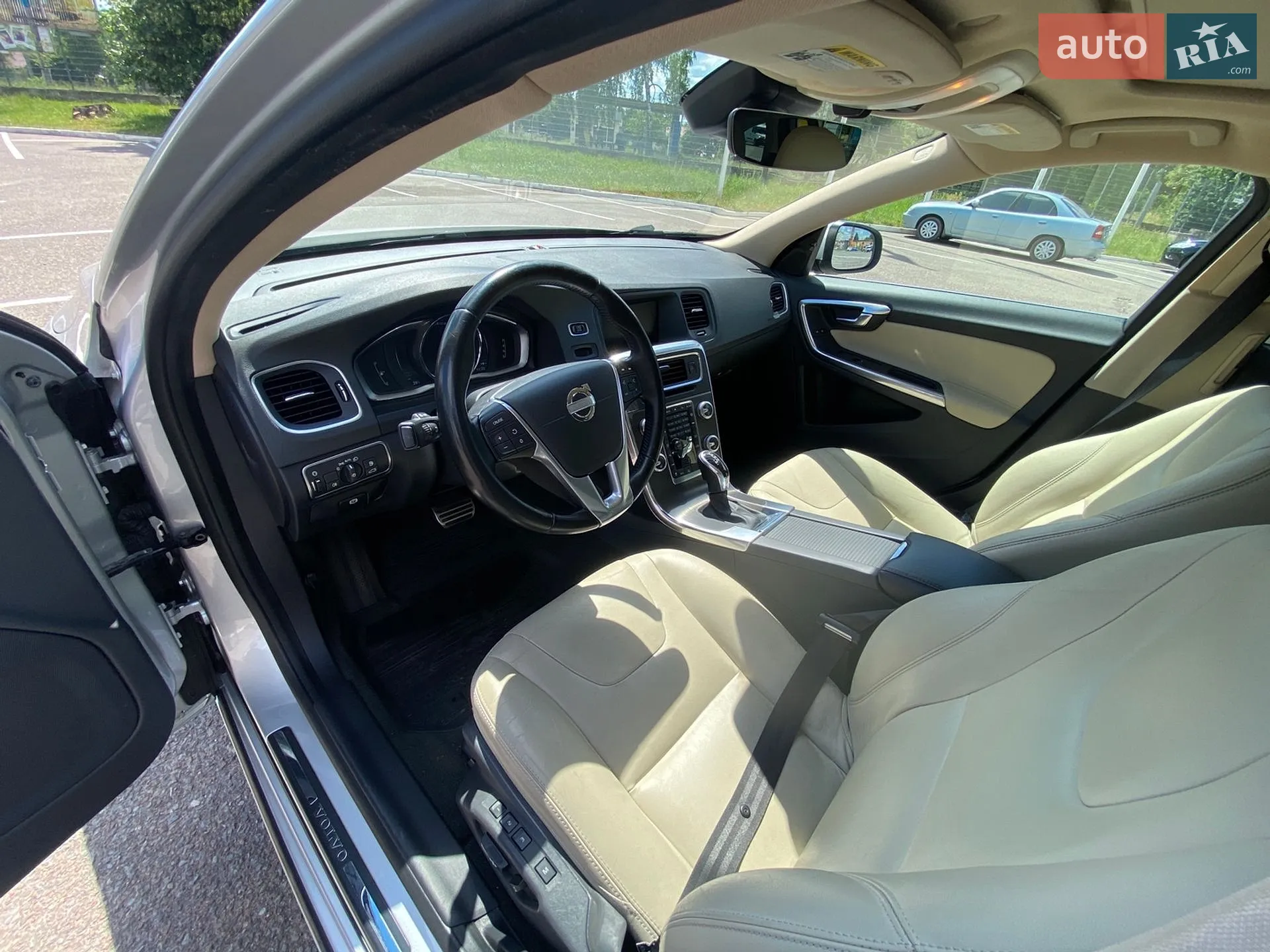 2015 Volvo V60 - мініатюра 25