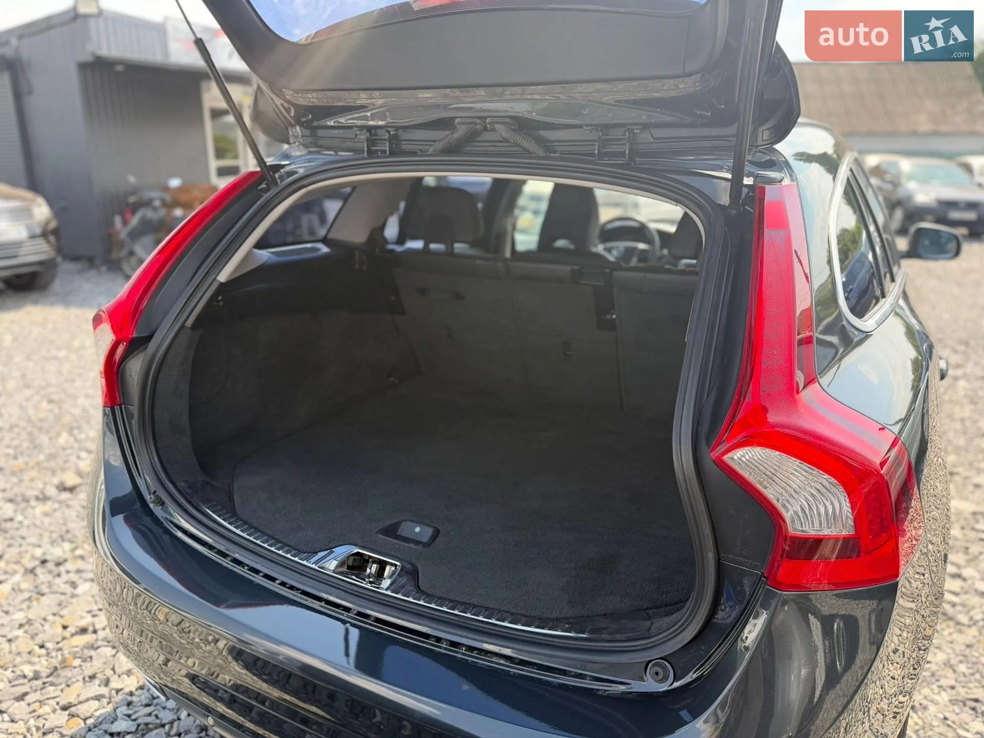 2014 Volvo V60 - мініатюра 10