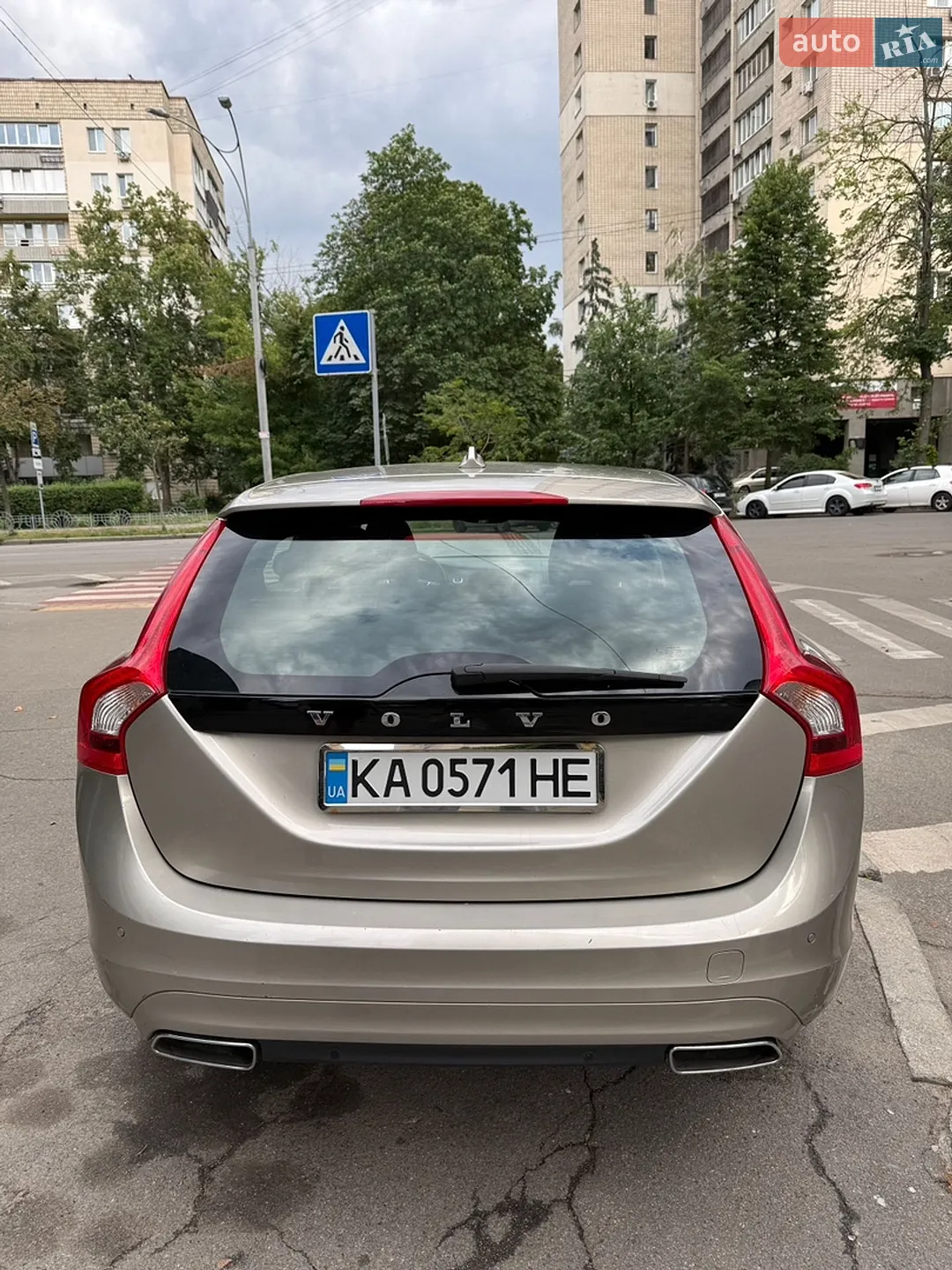 2015 Volvo V60 - мініатюра 5