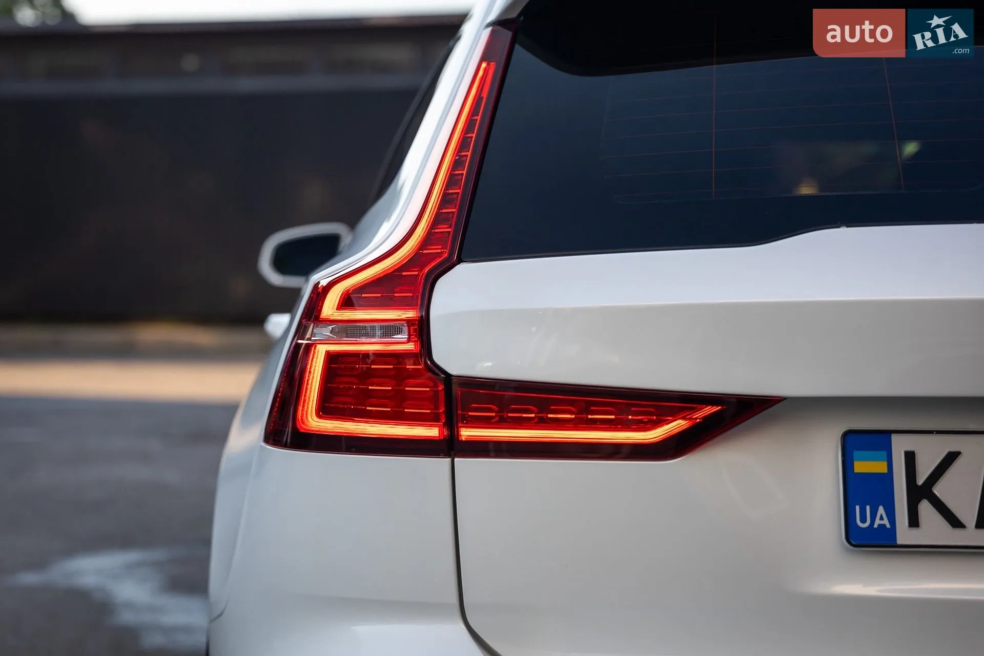 2019 Volvo V60 - мініатюра 14