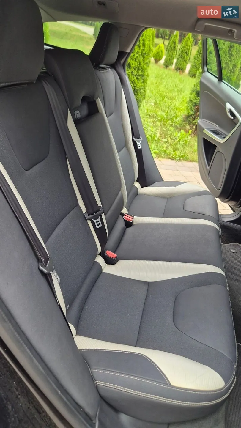 2011 Volvo V60 - мініатюра 39