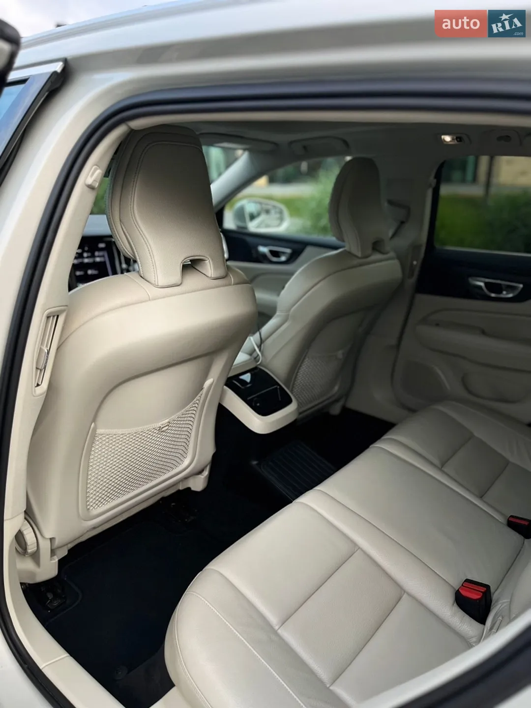 2020 Volvo V60 - мініатюра 18