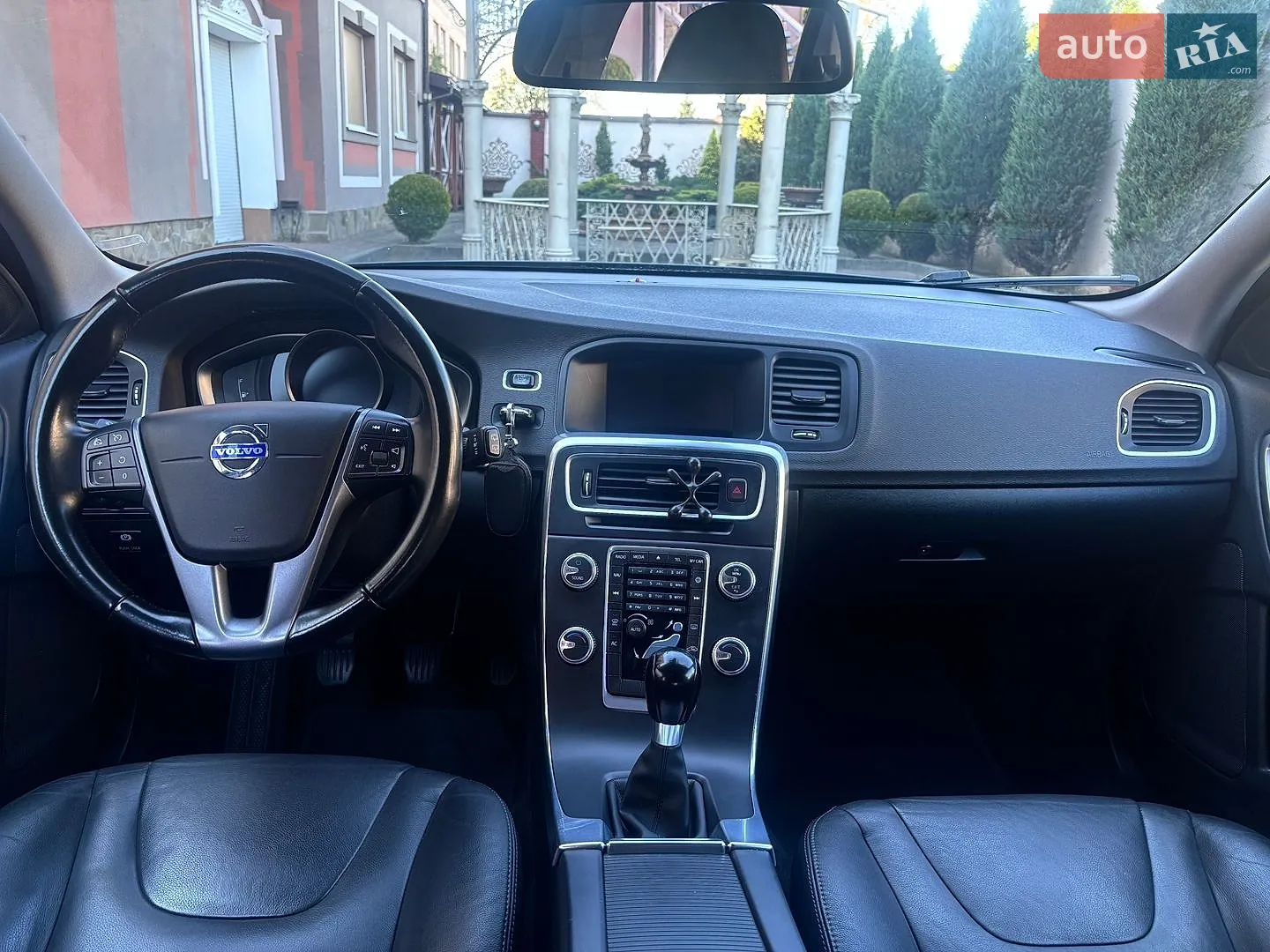 2015 Volvo V60 - мініатюра 5