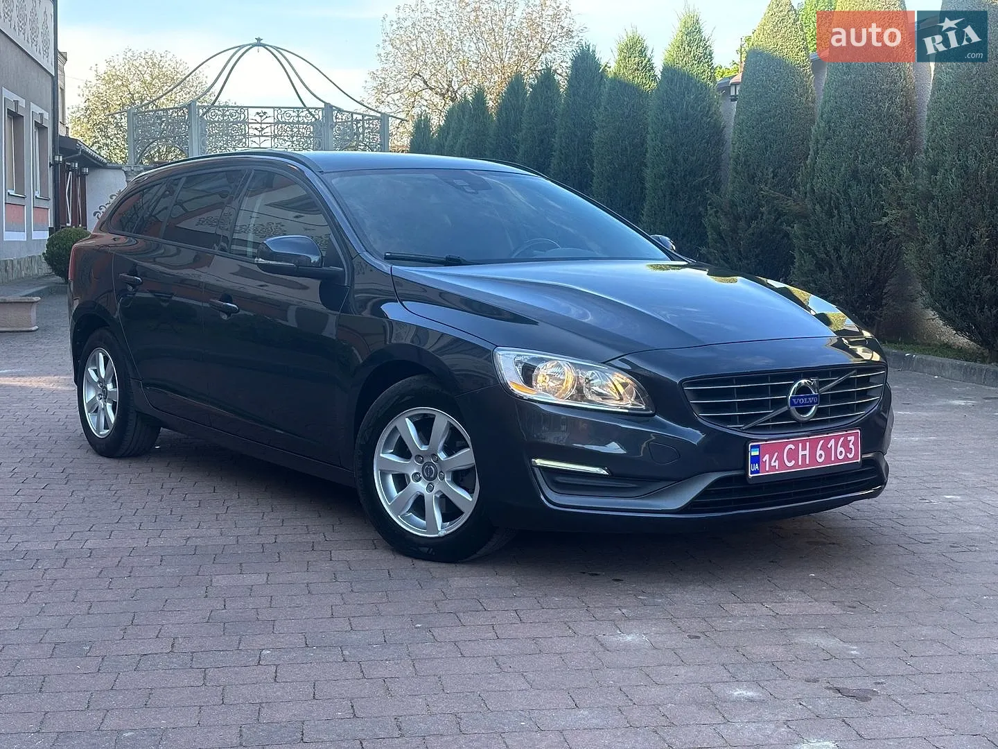 2015 Volvo V60 - мініатюра 10