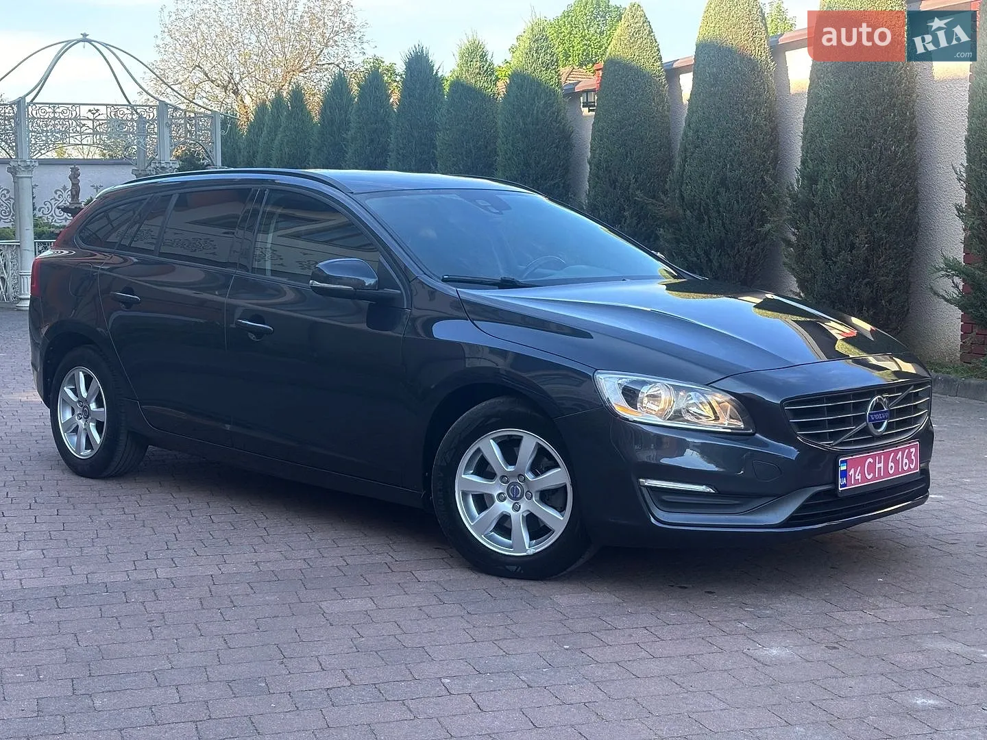 2015 Volvo V60 - мініатюра 9