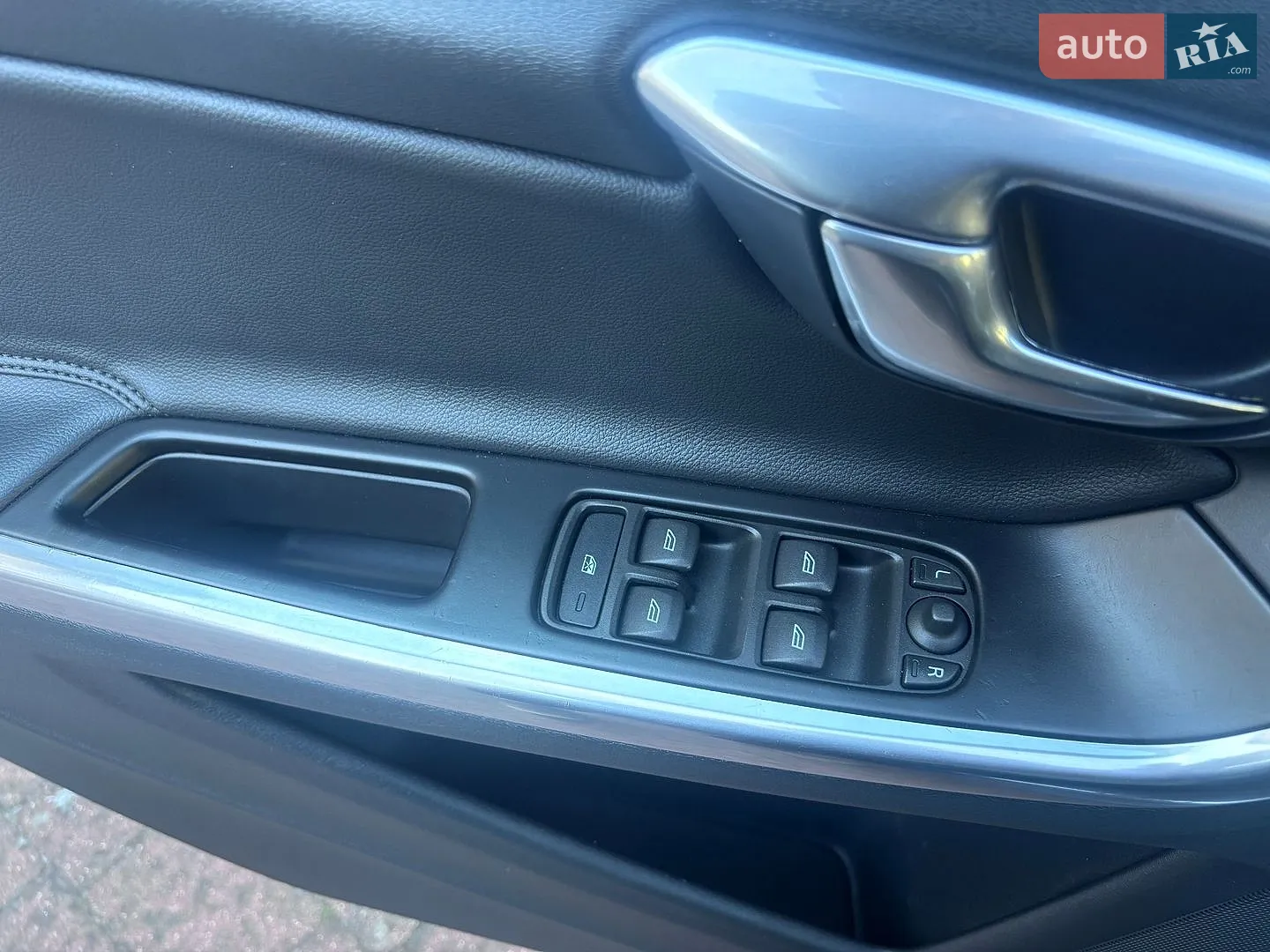 2015 Volvo V60 - мініатюра 102