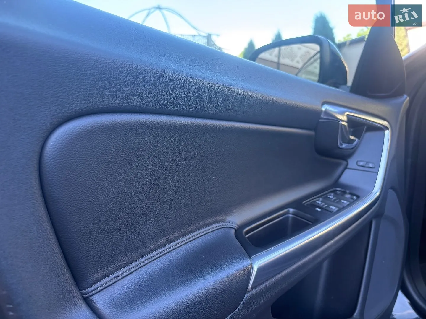 2015 Volvo V60 - мініатюра 101