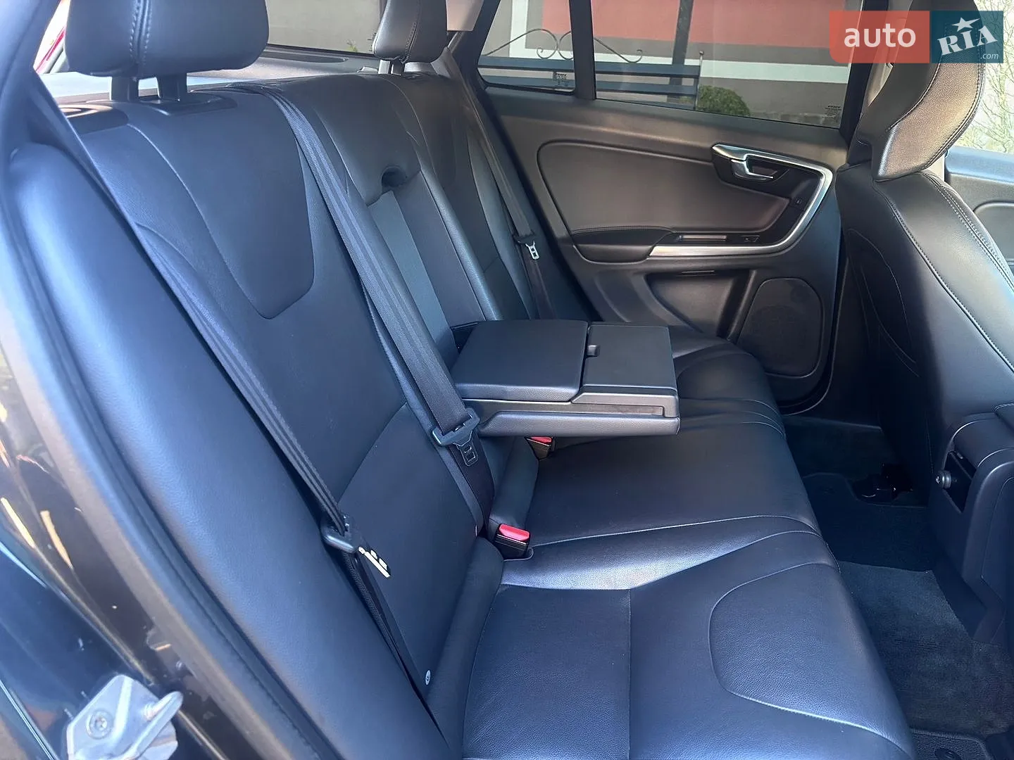 2015 Volvo V60 - мініатюра 126