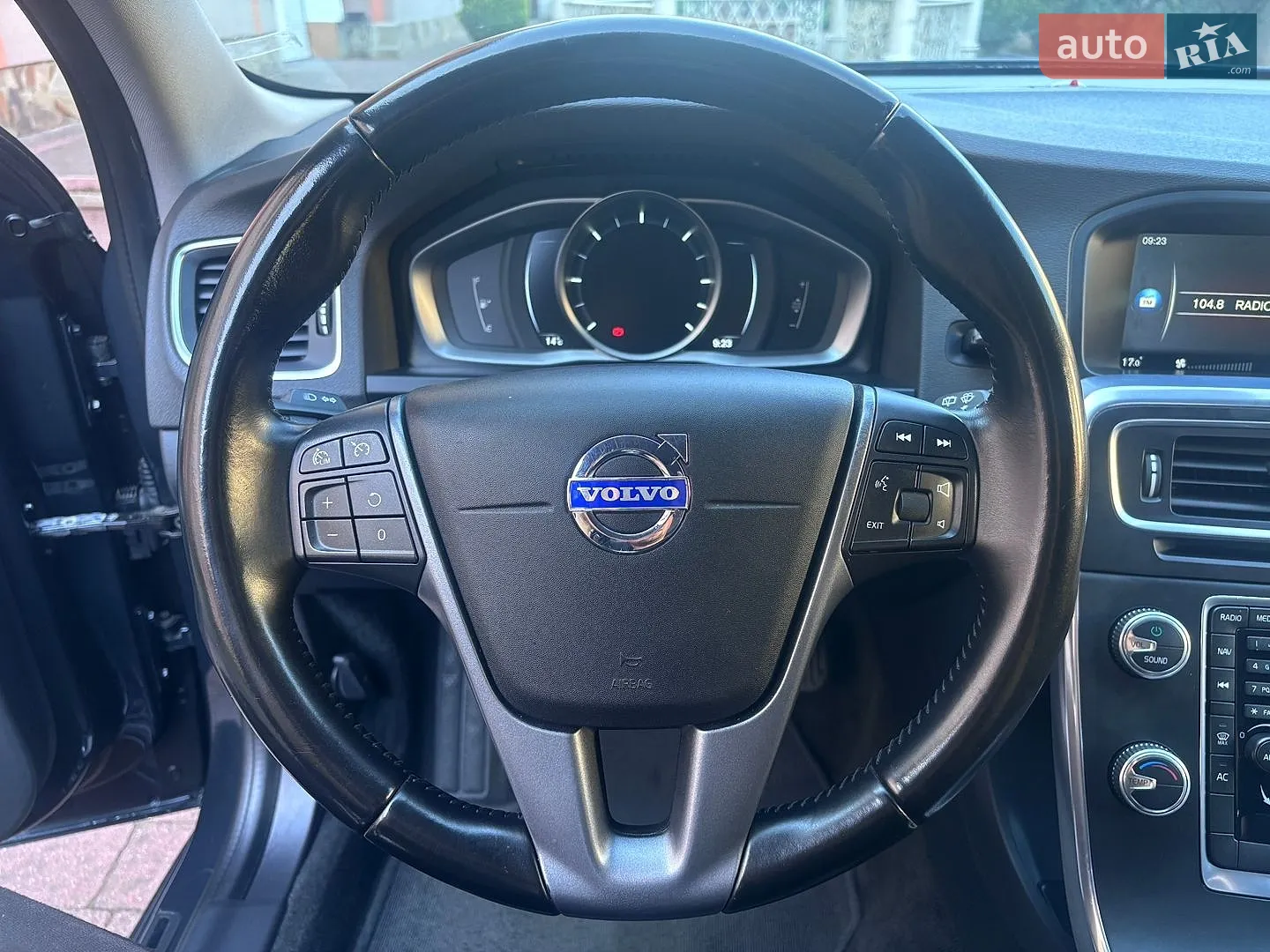 2015 Volvo V60 - мініатюра 149