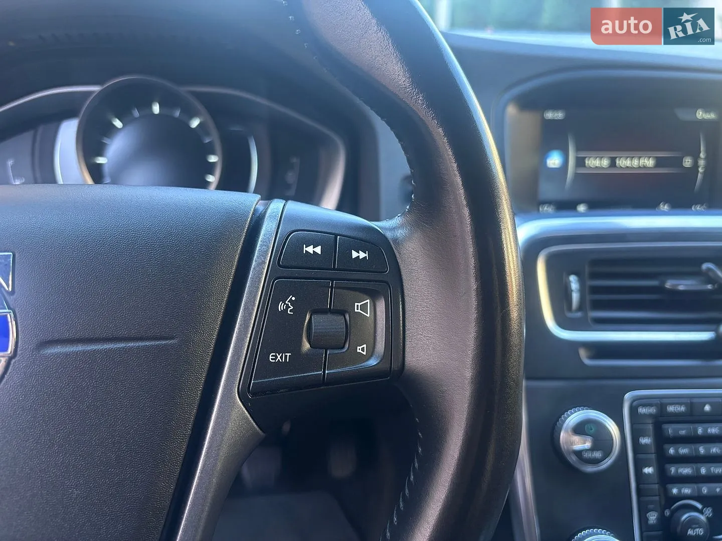2015 Volvo V60 - мініатюра 152