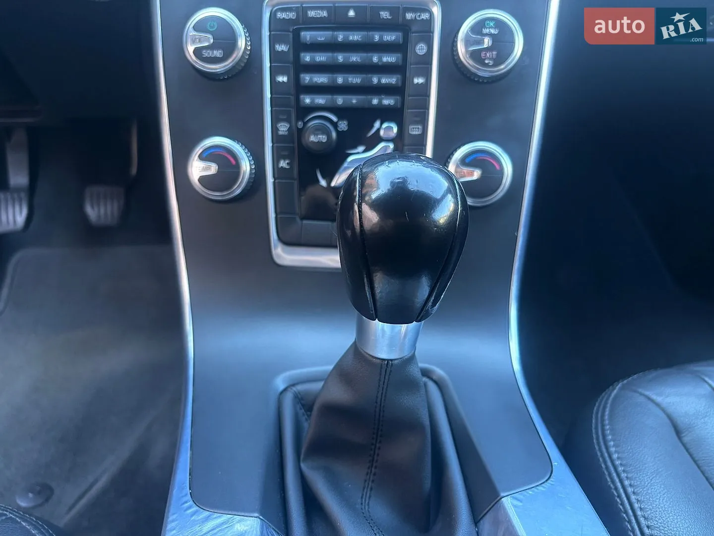 2015 Volvo V60 - мініатюра 155