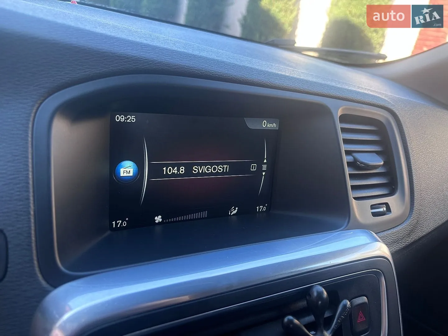 2015 Volvo V60 - мініатюра 163